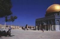 Sulla spianata del Tempio, dove Gesù "si insediò" e predicò nella settimana della sua presenza a Gerusalemme