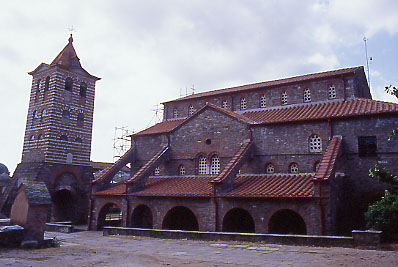 Il Protàton, la Chiesa principale della capitale dell'Athos Kariès