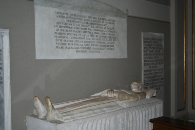 La tomba di Lorenzo Valla