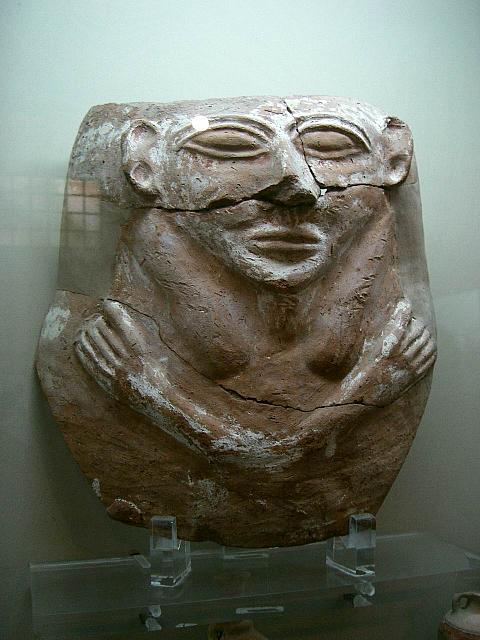 Sarcofago filisteo, nel Museo della Flagellazione