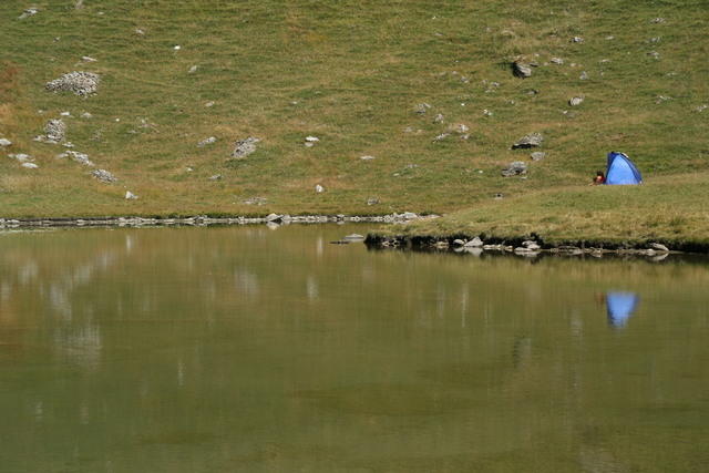 Lago di By (gita da Ollomont nel 1978; foto dell'estate 2011)