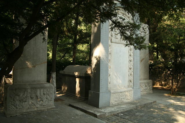 Il cimitero di Chala a Beijing (Pechino) dove riposano Matteo Ricci ed i suoi amici