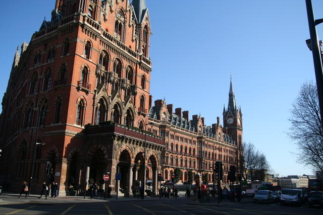 Nei pressi di St. Pancras Station