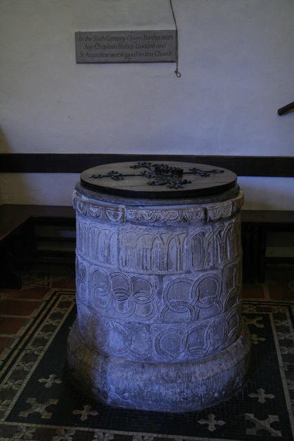 Canterbury, Chiesa di San Martino, Cappella della regina Bertha e luogo ove visse Sant'agostino di Canterbury con i suoi monaci, al momento dell'arrivo in Inghilterra