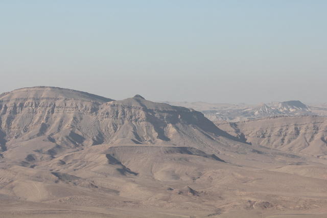 Makhtesh Ramon: catechesi sulla creazione in Genesi