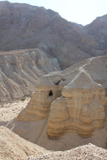 Qumran: catechesi sulla differenza fra gli esseni e Gesù Cristo