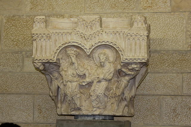 Nazareth, i capitelli crociati nel Museo degli scavi della Basilica