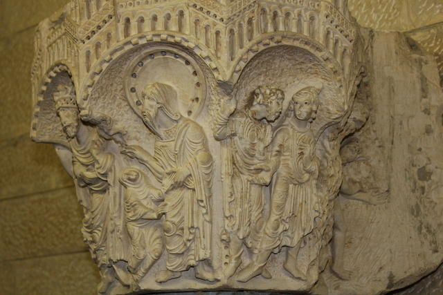 Nazareth, i capitelli crociati nel Museo degli scavi della Basilica