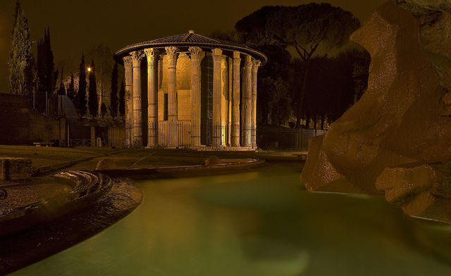 Il cosiddetto Tempio di Vesta (Tempio di Ercole vincitore)