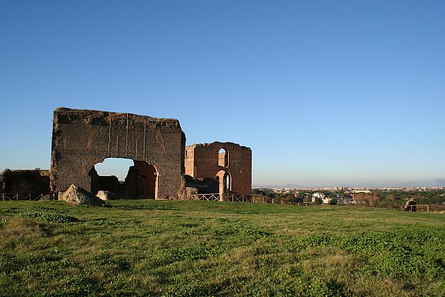 Frigidarium della Villa dei Quintili