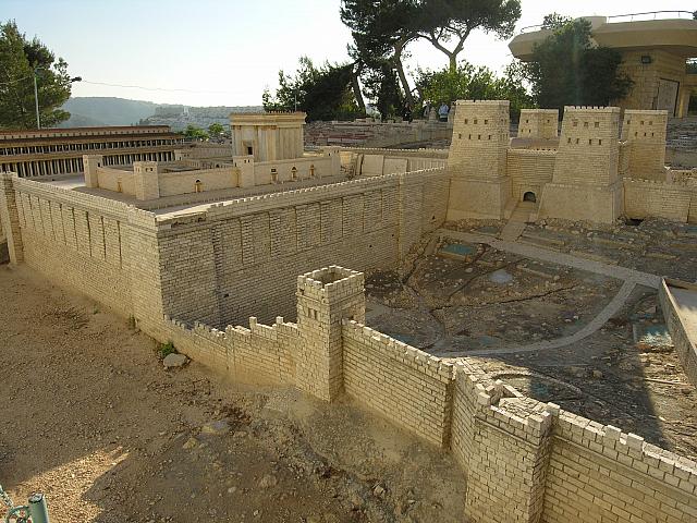 La Fortezza Antonia nel plastico dell'Holy Land Hotel