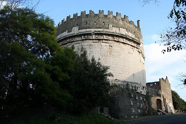 La Tomba di Cecilia Metella, poi "mastio" del Castello dei Caetani