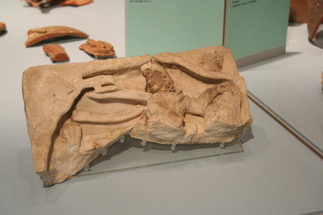 Crypta Balbi Alto Medioevo a Roma 086.jpg