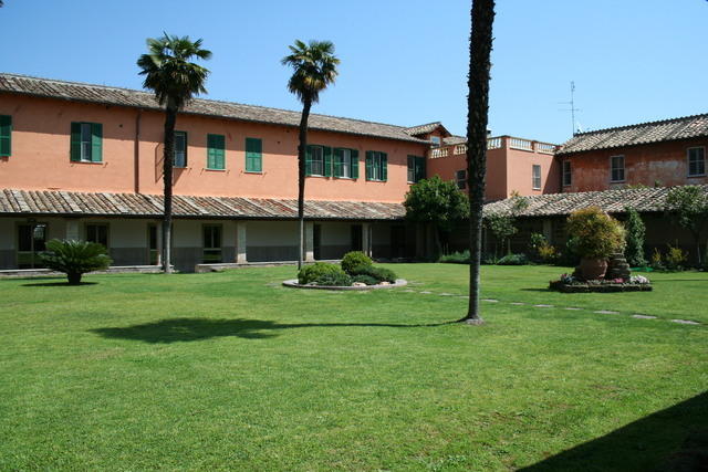 Chiostro della casa dei salesiani