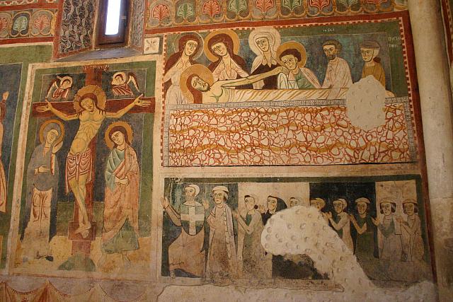 Santa Maria ad cryptas (delle grotte)