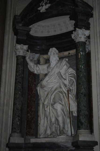 Statua di San Paolo in San Giovanni in Laterano