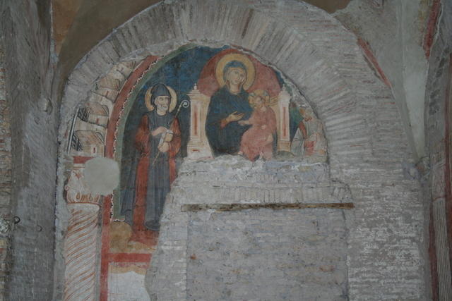 San Saba all'Aventino. IV navata, Madonna con Bambino, di un discepolo del Torriti