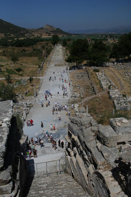 Efeso: la via Arcadiana ed il porto