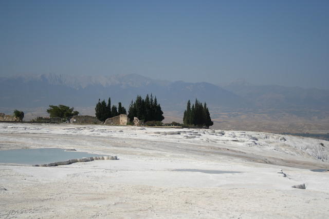 Pamukkale-Gerapoli (Hierapolis): le vasche calcaree bianche del "castello di cotone"