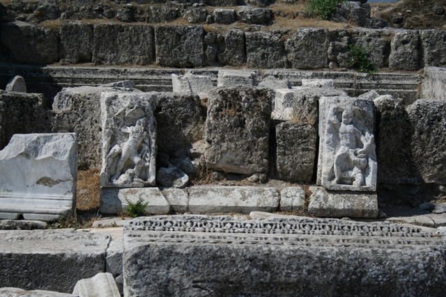 Laodicea: via colonnata romana