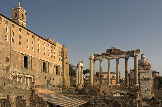 Il Tabularium ed il Tempio della Triade capitolina che Paolo vide (clicca per il testo)