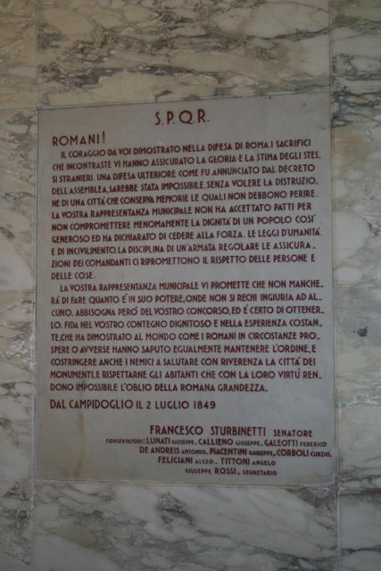 Mausoleo Ossario Gianicolense, opera fascista del 1941 con le memorie garibaldine e della Repubblica Romana