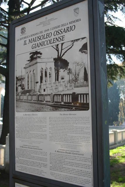 Mausoleo Ossario Gianicolense: pannello esplicativo