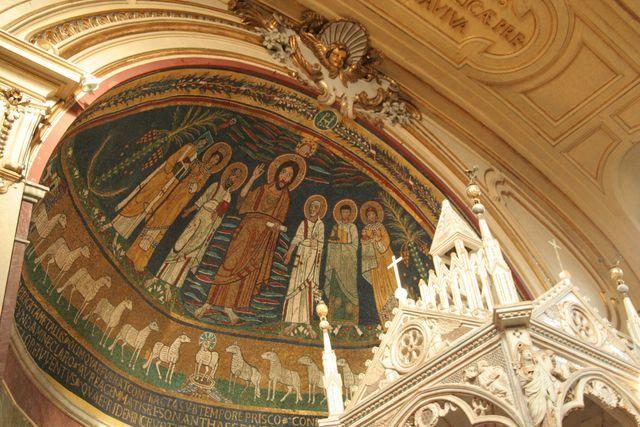 Santa Cecilia in Trastevere: mosaico absidale di Pasquale I