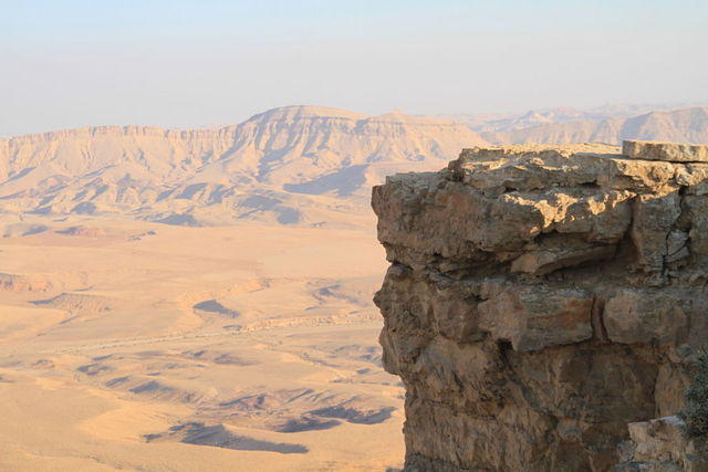 Leggendo i testi della creazione (Genesi, Giobbe, Sapienza) al Makhtesh Ramon