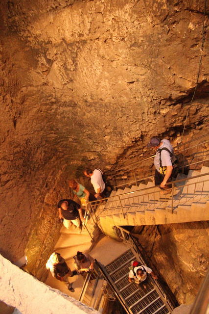 Meghiddo: il tunnel per il rifornimento d'acqua della città
