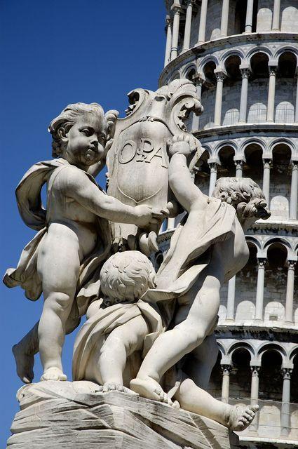 Toscana - Piazza dei Miracoli - Pisa - agosto 2005