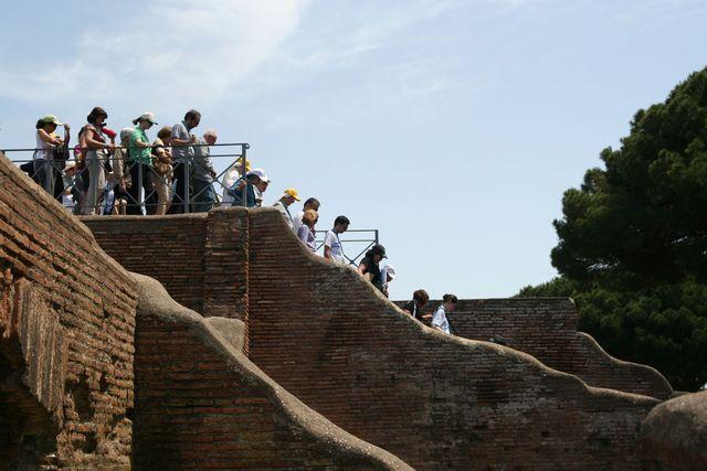 Terme di Nettuno: presso una delle terme di Ostia Agostino cercò conforto inutilmente alla morte di Monica