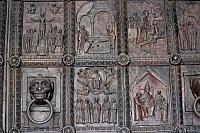 Puerta de bronce Benevento 03