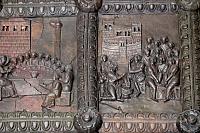 Puerta de bronce Benevento 26