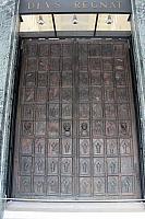 Puerta de bronce Benevento 29