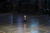 Canterbury, Cattedrale, il luogo presunto della tomba di Thomas Becket, poi devastata da Enrico VIII