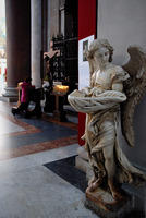 Santa Maria degli Angeli - Acquasantiera della Scuola del Bernini