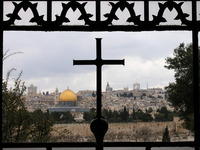 Panorama su Gerusalemme dalla chiesa del Dominus flevit