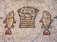 Tabgha: il mosaico della moltiplicazione dei pani