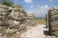 Meghiddo: porta a tenaglia