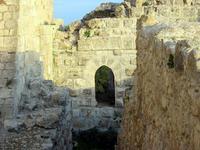 Rovine delle antiche costruzioni sul monte Tabor