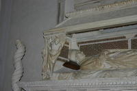 Orvieto, S.Domenico, monumento sepolcrale del cardinal de Braye (Arnolfo di Cambio)