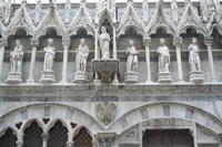 Santa Maria della Spina: Cristo in mezzo ai profeti