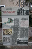 Pannello esplicativo dell'area archeologica di Santa Croce, Palazzo Eleniano ed Anfiteatro Castrense