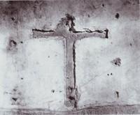 La cosiddetta croce di Ercolano nella casa del Bicentenario, al momento della scoperta