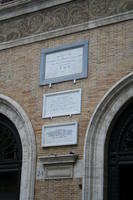 Lapide che ricorda l'ubicazione della casa di Michelangelo