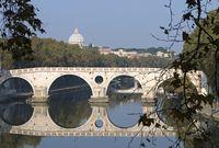 Il Tevere, nel quale Pietro battezzò, secondo Tertulliano (clicca per il testo)