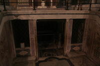 Cripta con il sepolcro di San Lorenzo