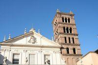 Santa Cecilia in Trastevere: campanile romanico
