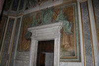 Battistero Lateranense: accesso alla Cappella di S. Venanzio: affreschi con l'abbondanza e la pace